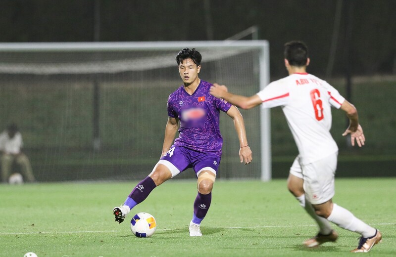 Phong cách thi đấu máu lửa của cầu thủ Lương Duy Cương