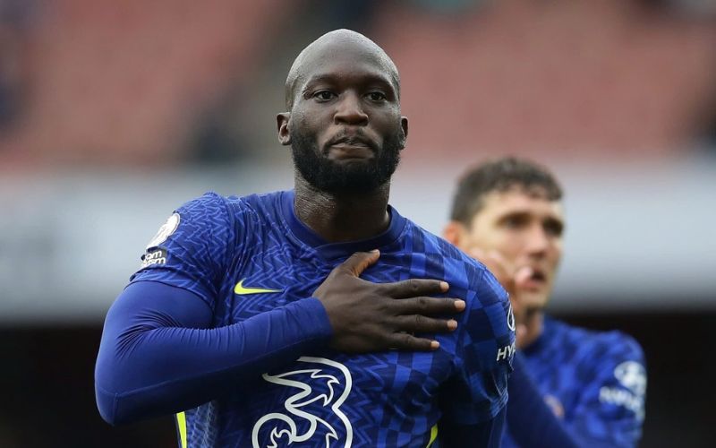 Romelu Lukaku đang chơi ổn định và ghi bàn đều đặn cho Napoli