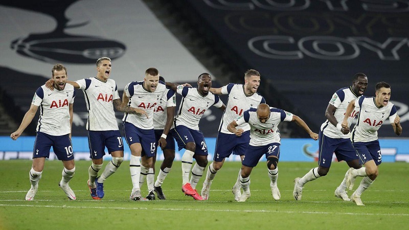 Tottenham Hotspur - chú gà trống London