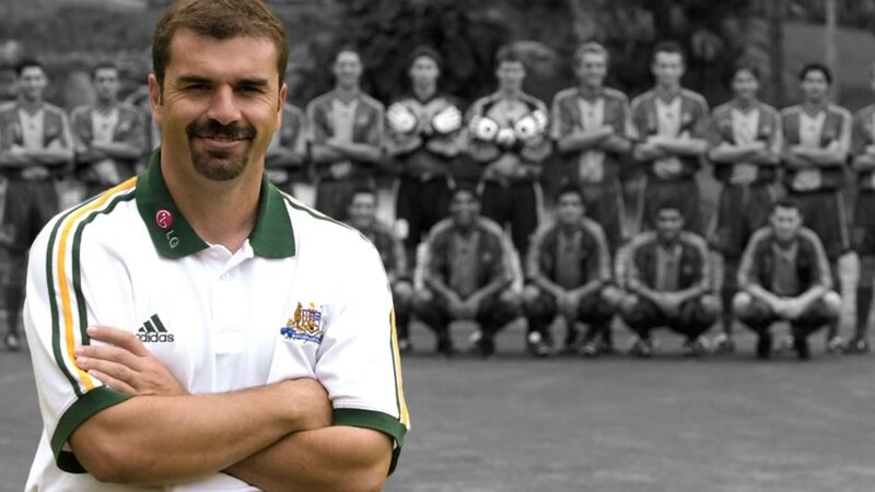 Ange Postecoglou bắt đầu sự nghiệp cầu thủ từ sớm