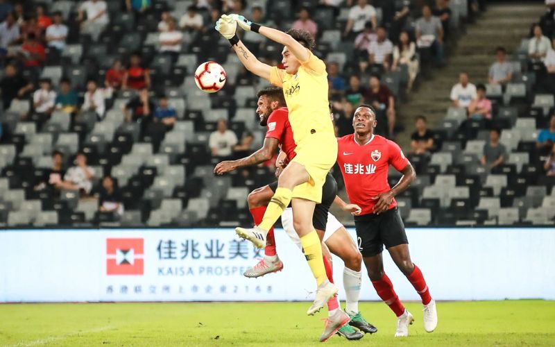 CLB là niềm tự hào của bóng đá Thâm Quyến