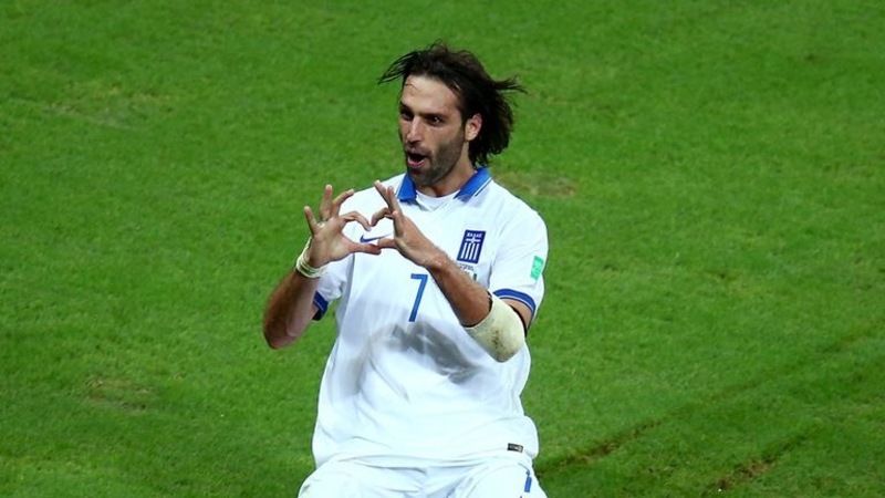 Anh được yêu mến bởi sự tận tuỵ và phong cách thi đấu đầy cảm xúc