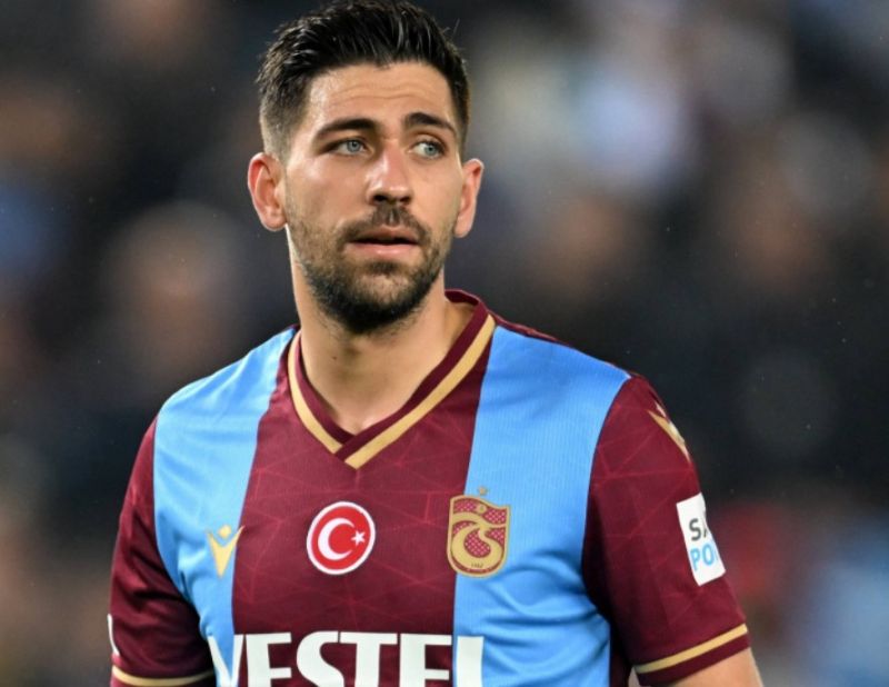 Bakas đã để lại dấu ấn khi khoác áo đội tuyển quốc gia Hy Lạp