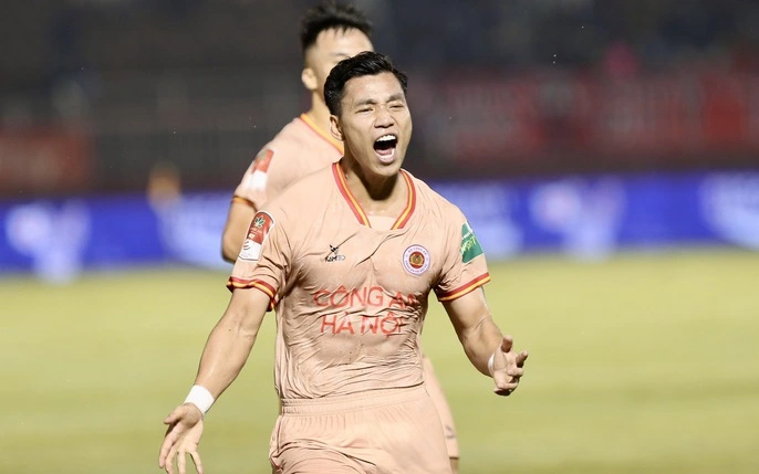 Chân sút là hình mẫu cầu thủ được lứa trẻ hướng tới 