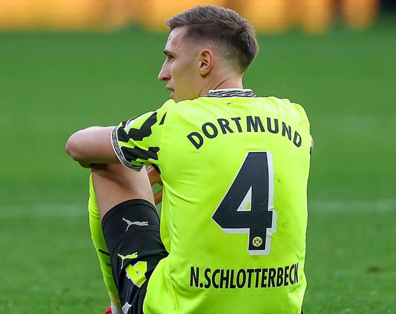 Nico Schlotterbeck được kỳ vọng sẽ trở thành thủ lĩnh hàng thủ của bóng đá Đức trong tương lai.
