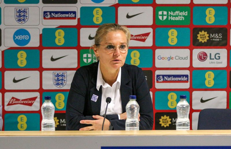 Sarina Wiegman - biểu tượng lãnh đạo kiên cường của bóng đá nữ