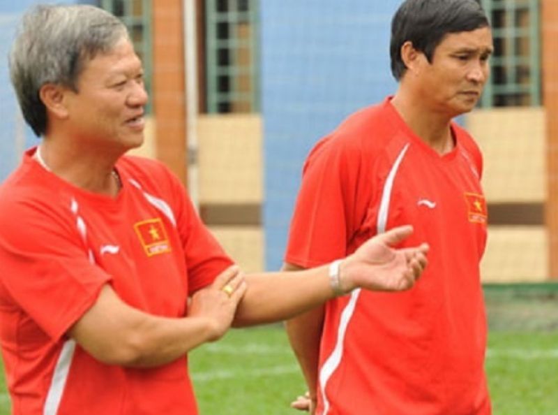 Thẳng thắn, kỷ luật, tạo cá tính mạnh cho đội bóng