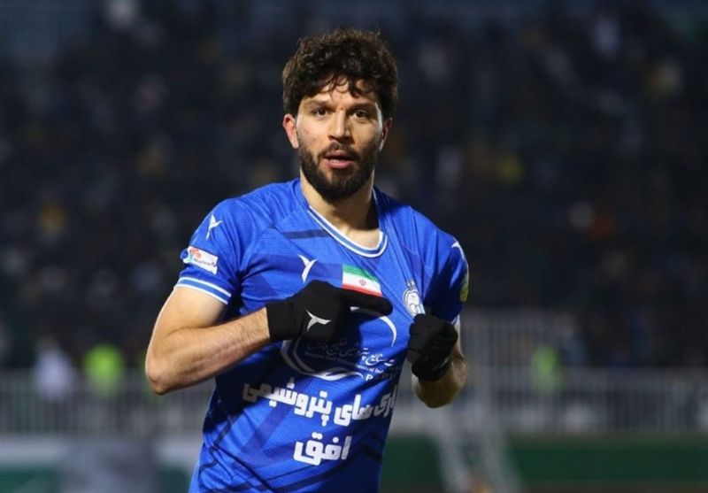 Anh sở hữu kỹ năng giữ bóng điêu luyện và khả năng rê dắt khéo léo