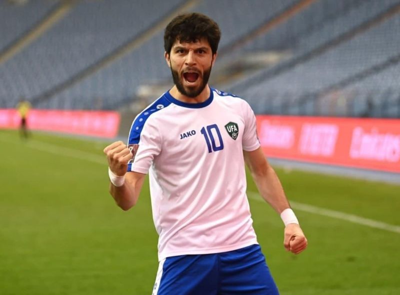 Anh từng thi đấu thành công tại các câu lạc bộ hàng đầu trong nước và quốc tế