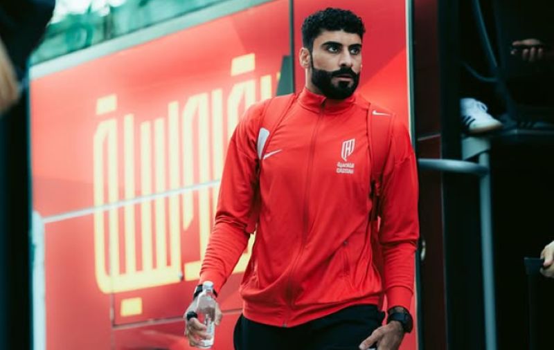 Bảo vệ khung thành, góp phần thành công đội tuyển