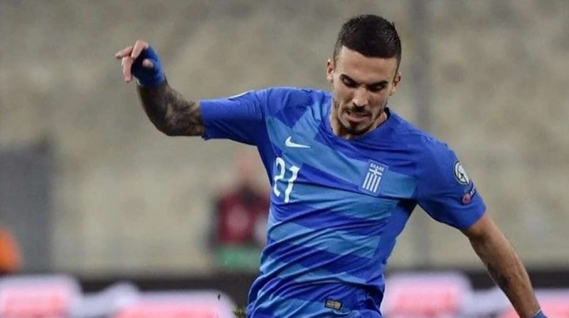 Dimitris Kourbelis có khả năng đọc trận đấu và hỗ trợ hàng thủ hiệu quả 