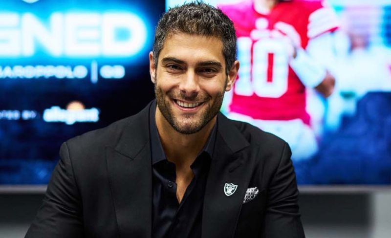 Jimmy Garoppolo chứng minh mình là một QB kiên cường và giàu bản lĩnh