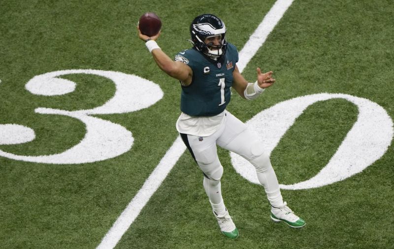 Ở tuổi 25, Jalen Hurts được đánh giá là một trong những QB trẻ xuất sắc nhất NFL